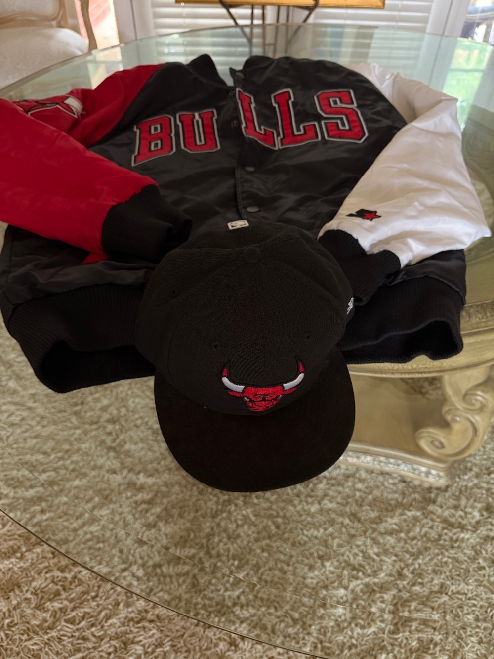 Starter NBA Chicago Bulls Bomber Varsity Jacket Matching Cap Mens L NWOT